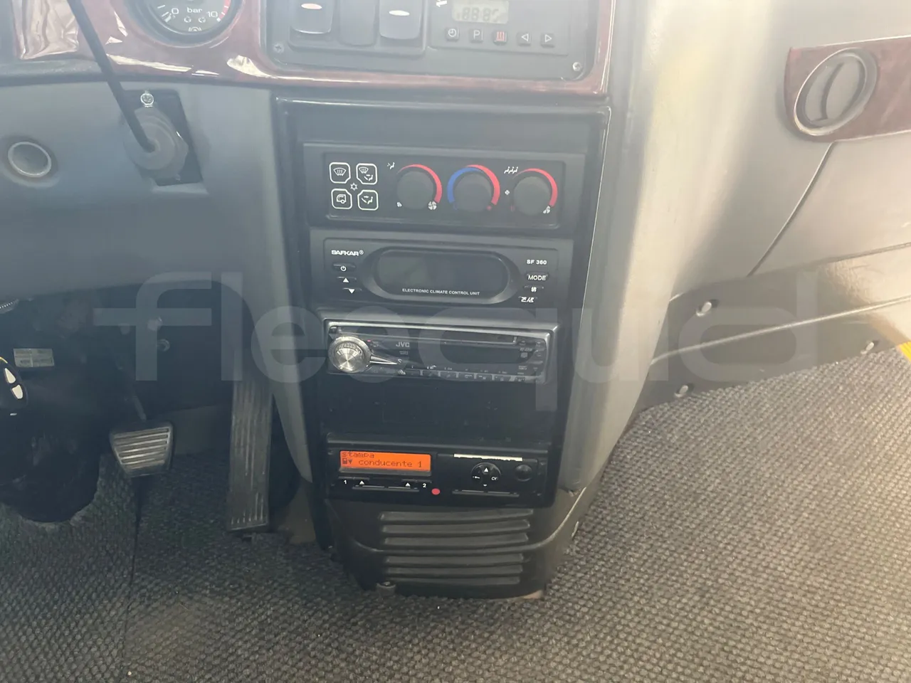 ISUZU Turquoise/Sb QBUS31-M51/Euro 5 - 140 Kw - 7,720 Mt - onboard devices 2