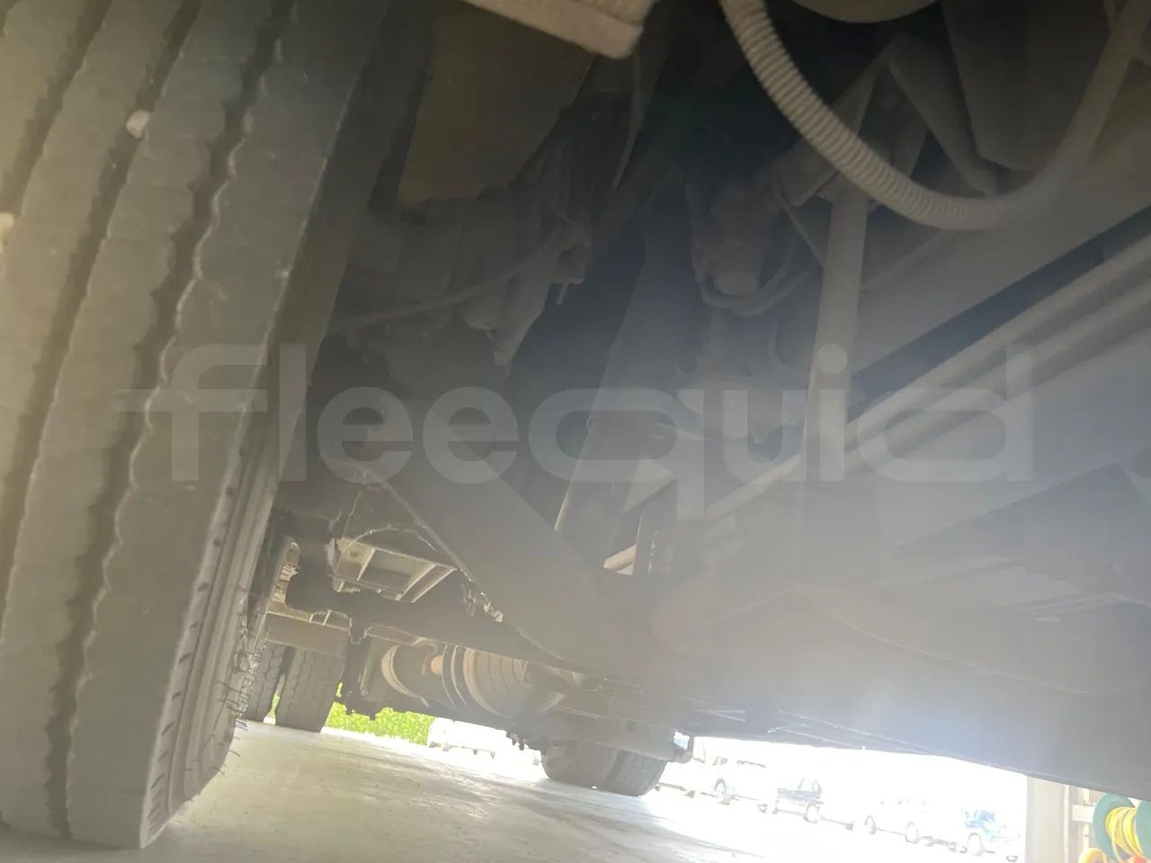 ISUZU Turquoise/Sb QBUS31-M51/Euro 5 - 140 Kw - 7,720 Mt - front axle right side