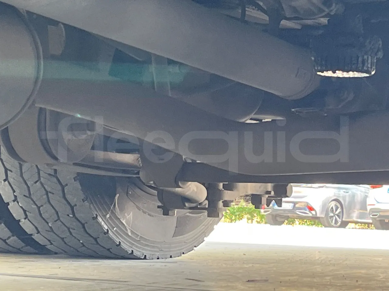 ISUZU Turquoise/Sb QBUS31-M51/Euro 5 - 140 Kw - 7,720 Mt - axle 3 left side