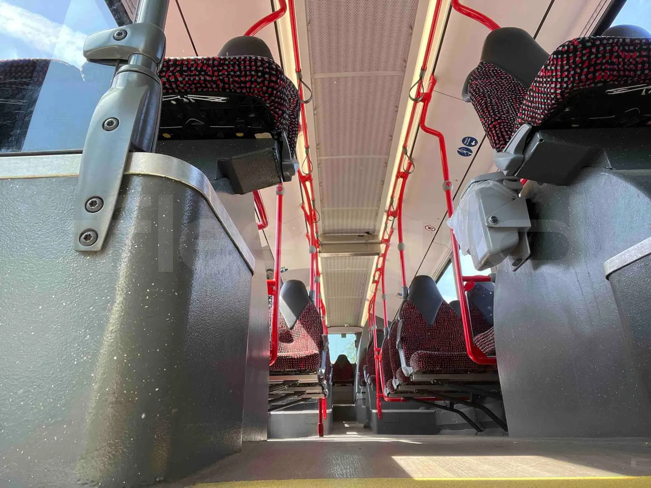 Mercedes-Benz Citaro - seat brackets photo