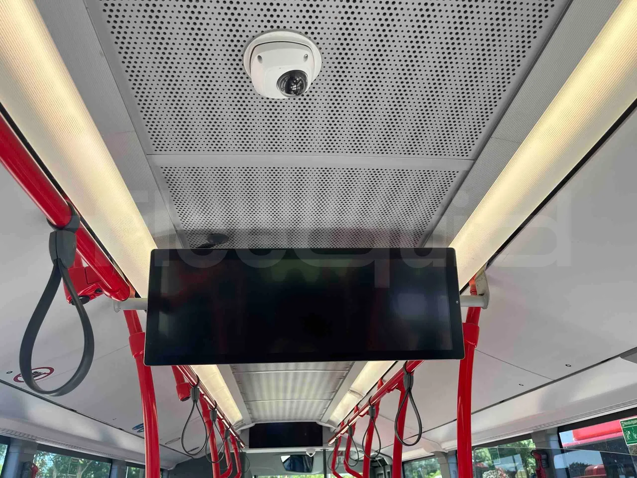 Mercedes-Benz Citaro - roof hatch 1