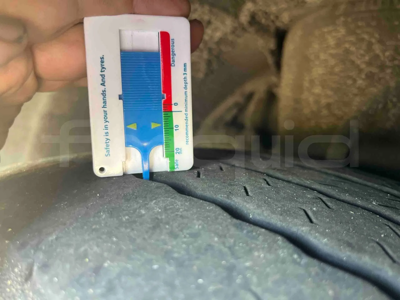 Mercedes-Benz Citaro - tread condition second axle tires left