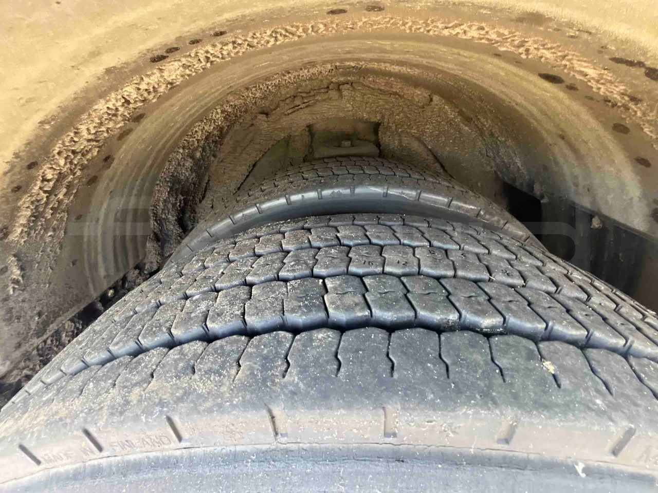 Mercedes-Benz Citaro - axle 2 shock absorbers 2 left