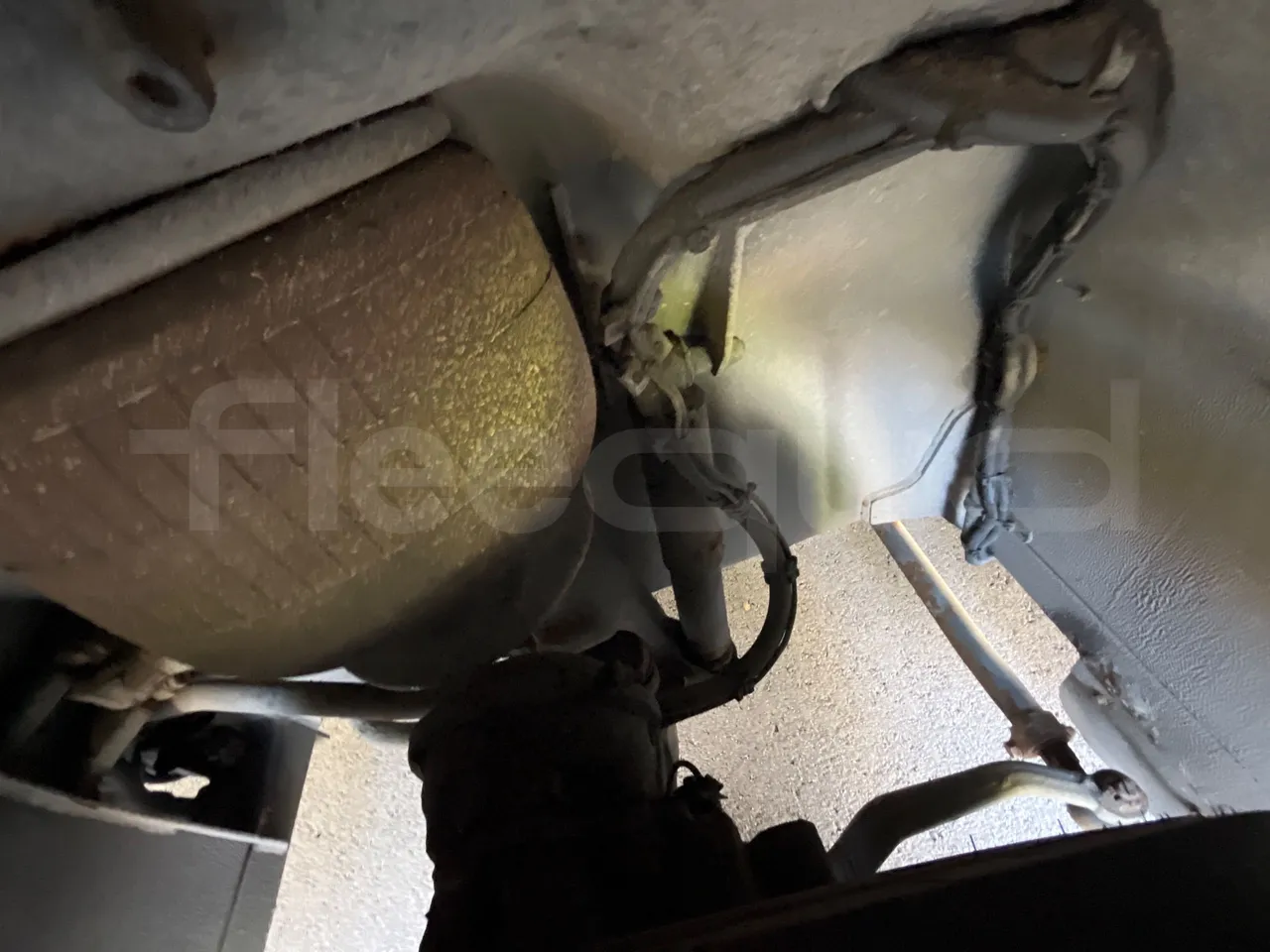 Volvo G891H L291LH24J8100 / Euro 6 - 177 Kw - 18.750 Mt - front air springs left