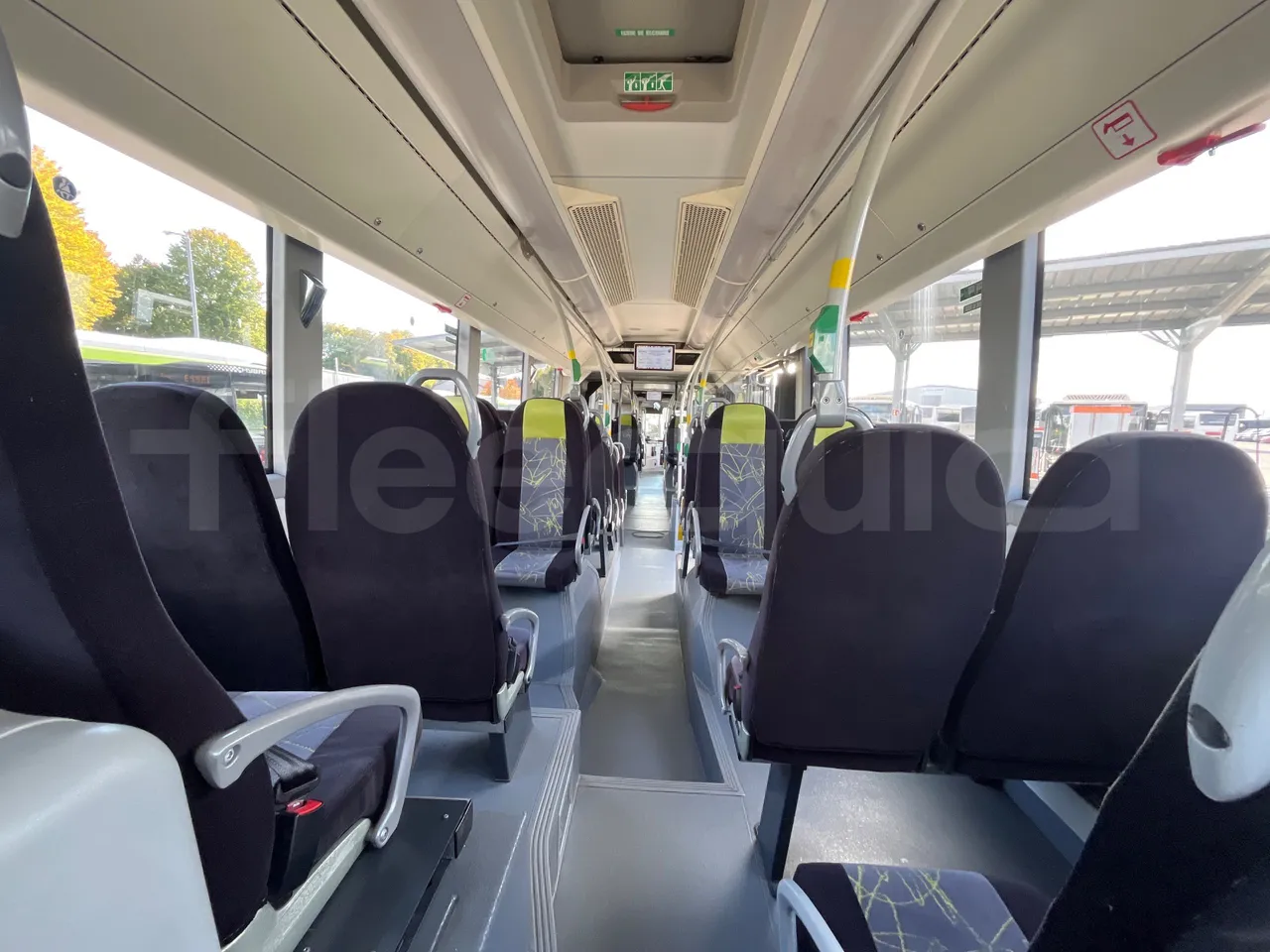 Volvo G891H L291LH24J8100 / Euro 6 - 177 Kw - 18.750 Mt - forward view all seats last row height