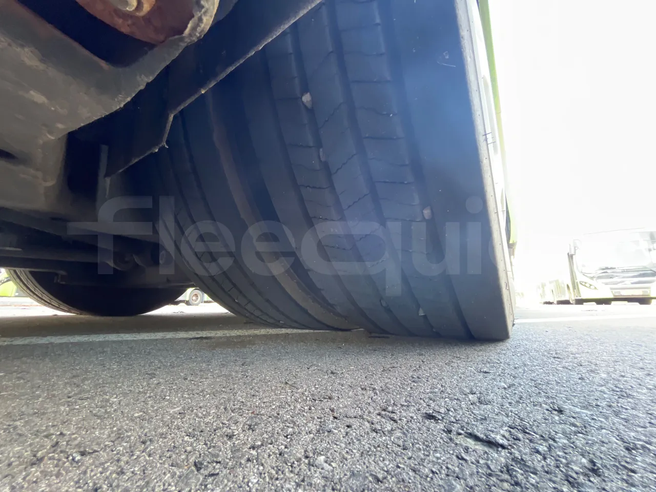 Volvo G891H L291LH24J8100 / Euro 6 - 177 Kw - 18.750 Mt - tread condition second axle tires left