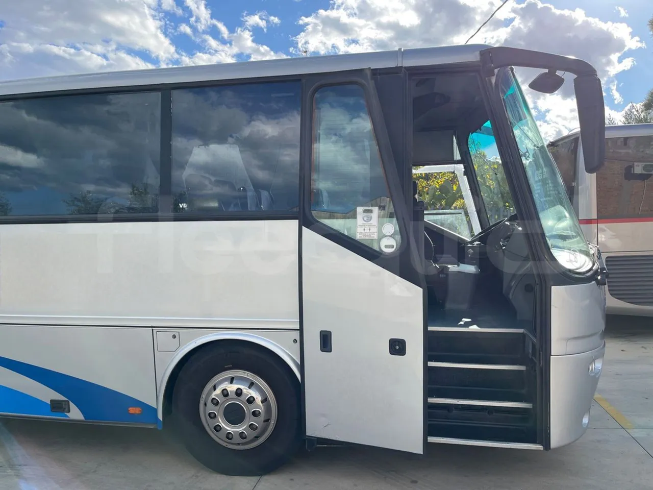 Vdl Bova Futura FLD 120-365 L/E5 - EUR5 - 266kW - 12m - front door 1 open