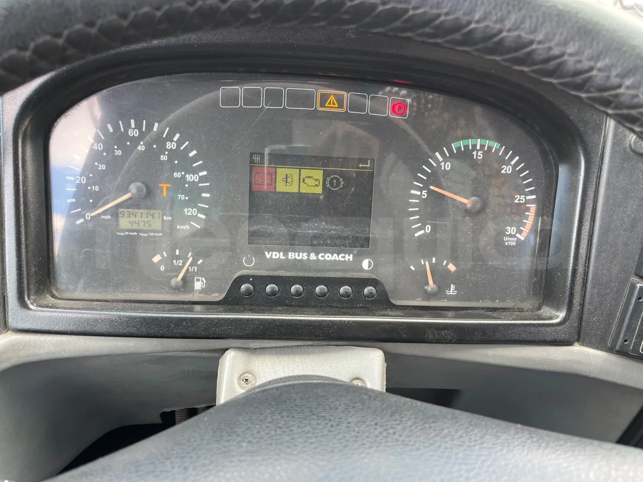 Vdl Bova Futura FLD 120-365 L/E5 - EUR5 - 266kW - 12m - dashboard lights on