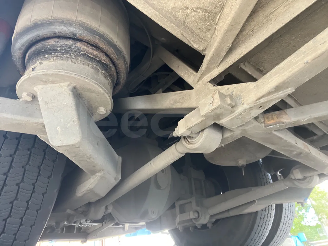 Vdl Bova Futura FLD 120-365 L/E5 - EUR5 - 266kW - 12m - axel 2 leaf spring right