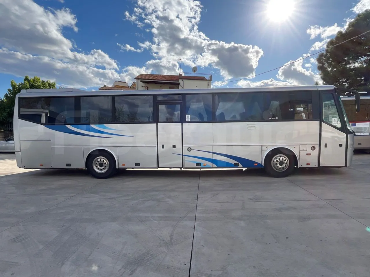 Vdl Bova Futura FLD 120-365 L/E5 - EUR5 - 266kW - 12m - right side doors closed