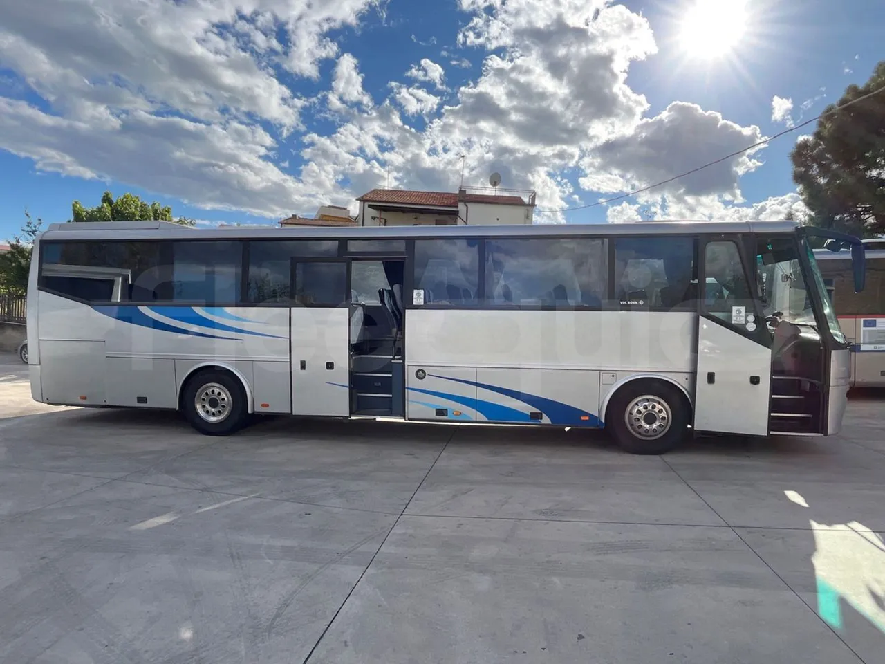 Vdl Bova Futura FLD 120-365 L/E5 - EUR5 - 266kW - 12m - right side doors open