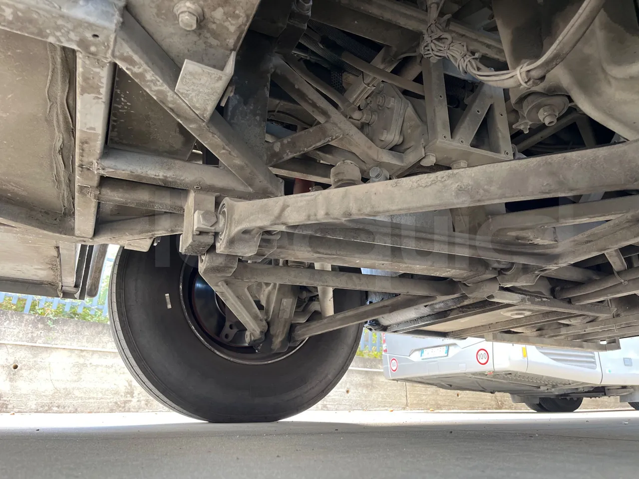 Vdl Bova Futura FLD 120-365 L/E5 - EUR5 - 266kW - 12m - front axle right side