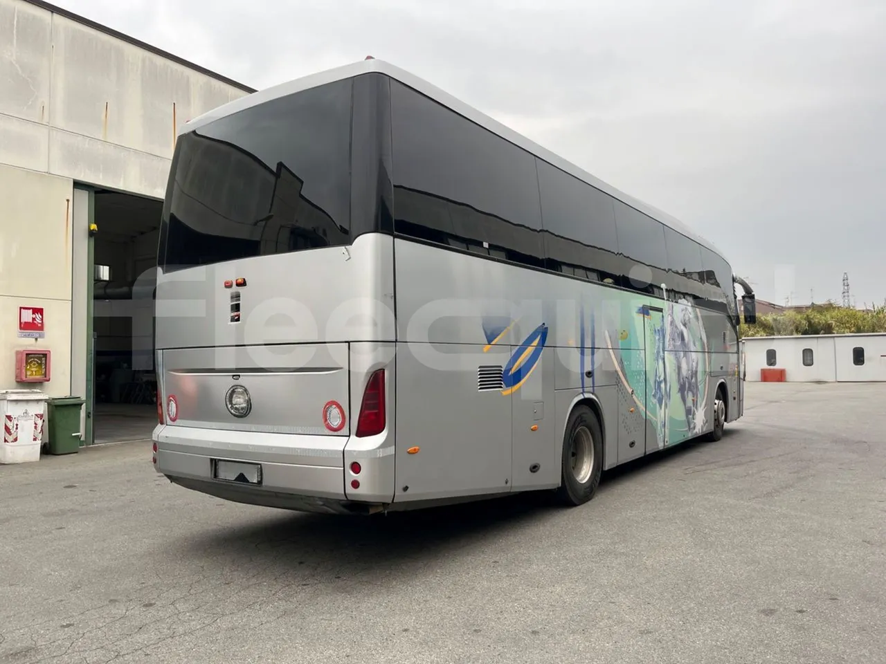 Irisbus New Domino 397E/12.40 - EUR5/331KW/12.410MT - 3/4 right rear doors closed