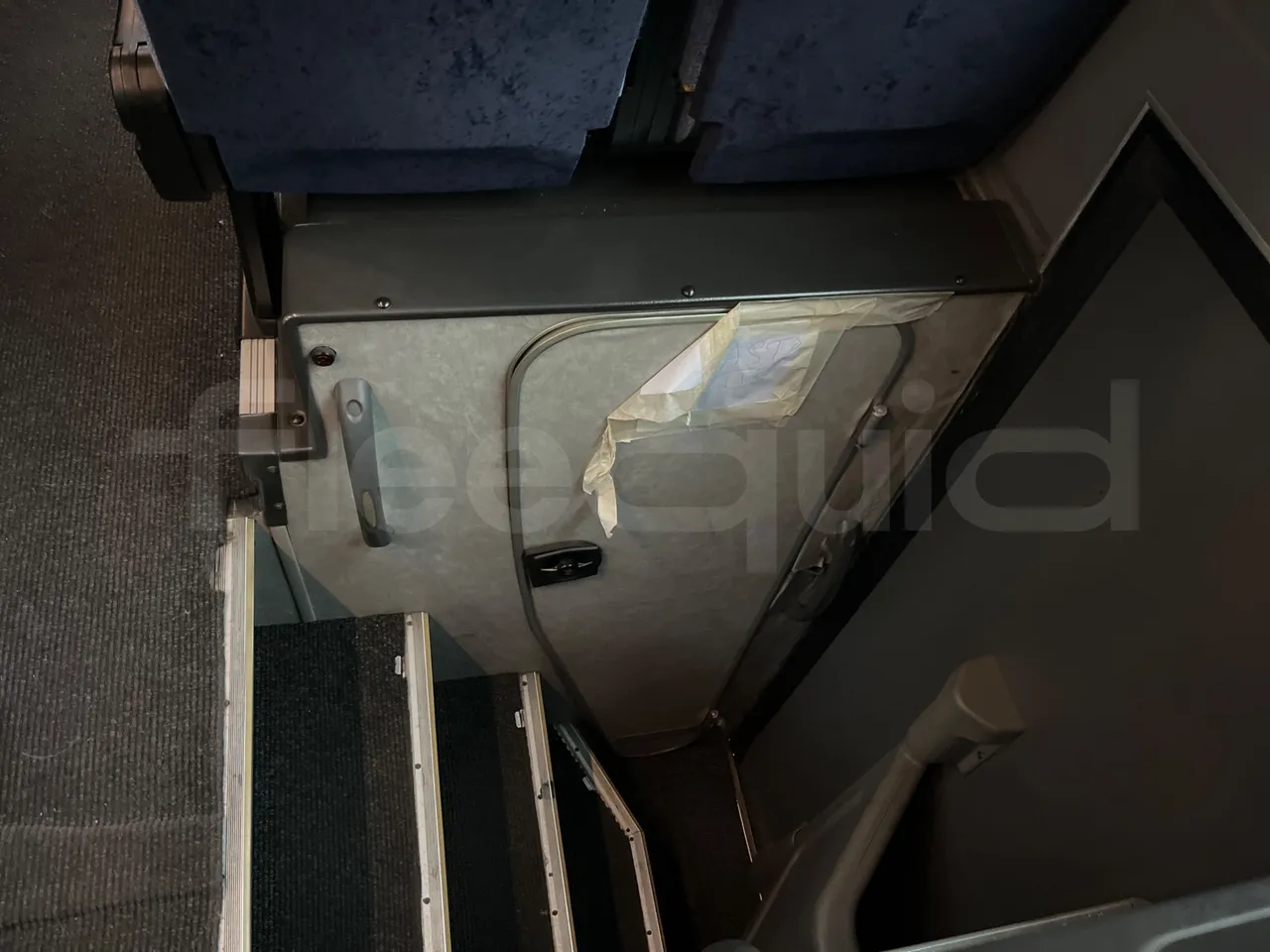 Irisbus New Domino 397E/12.40 - EUR5/331KW/12.410MT - toilette accessories photo