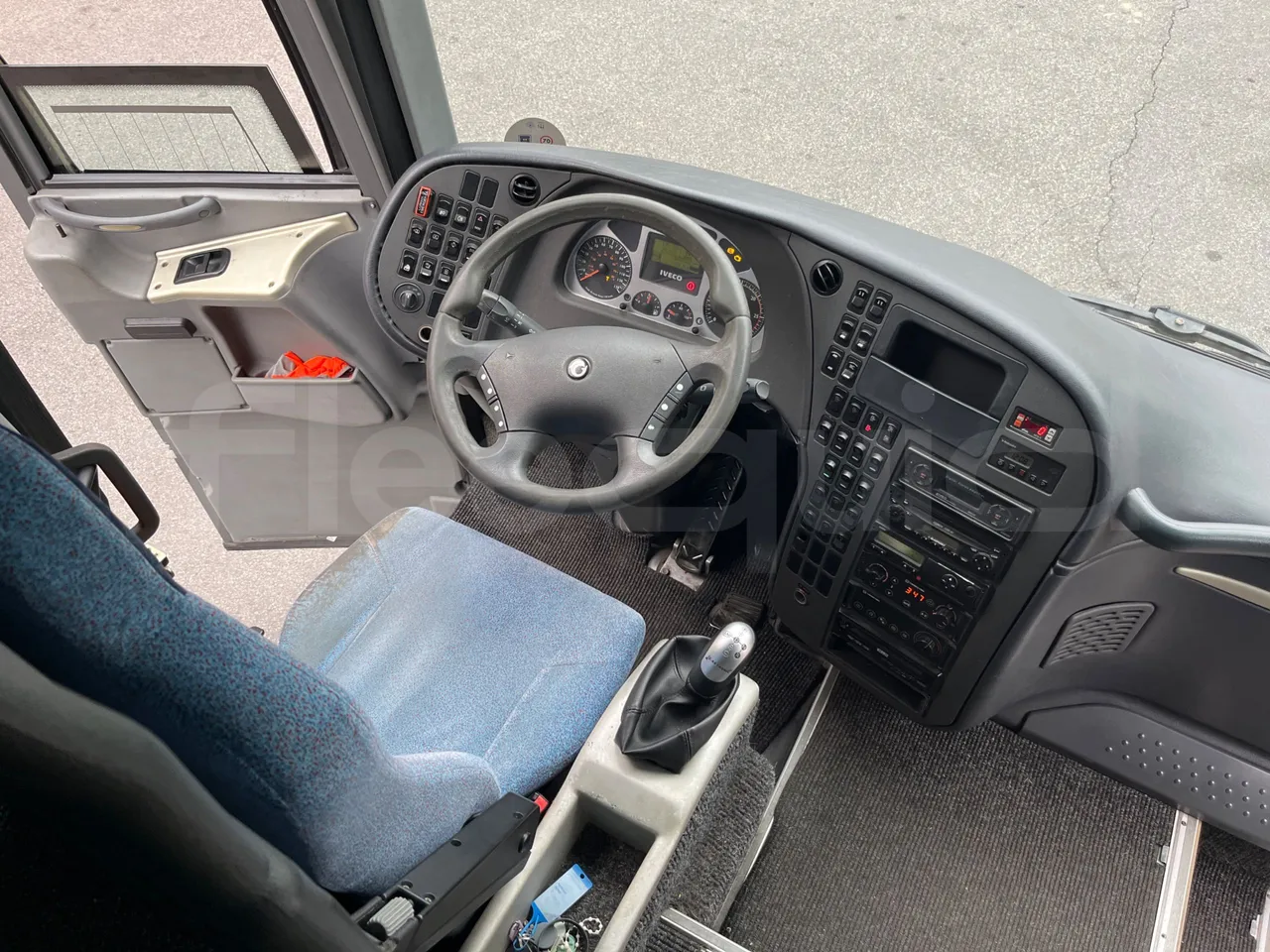 Irisbus New Domino 397E/12.40 - EUR5/331KW/12.410MT - buttons panels on