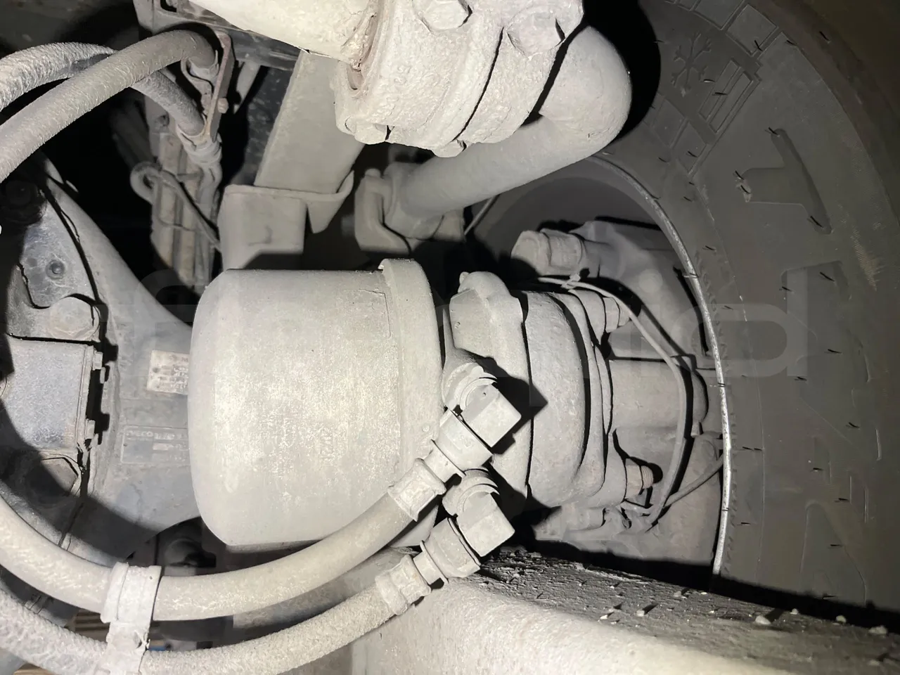 Irisbus New Domino 397E/12.40 - EUR5/331KW/12.410MT - axle 2 caliper brakes right