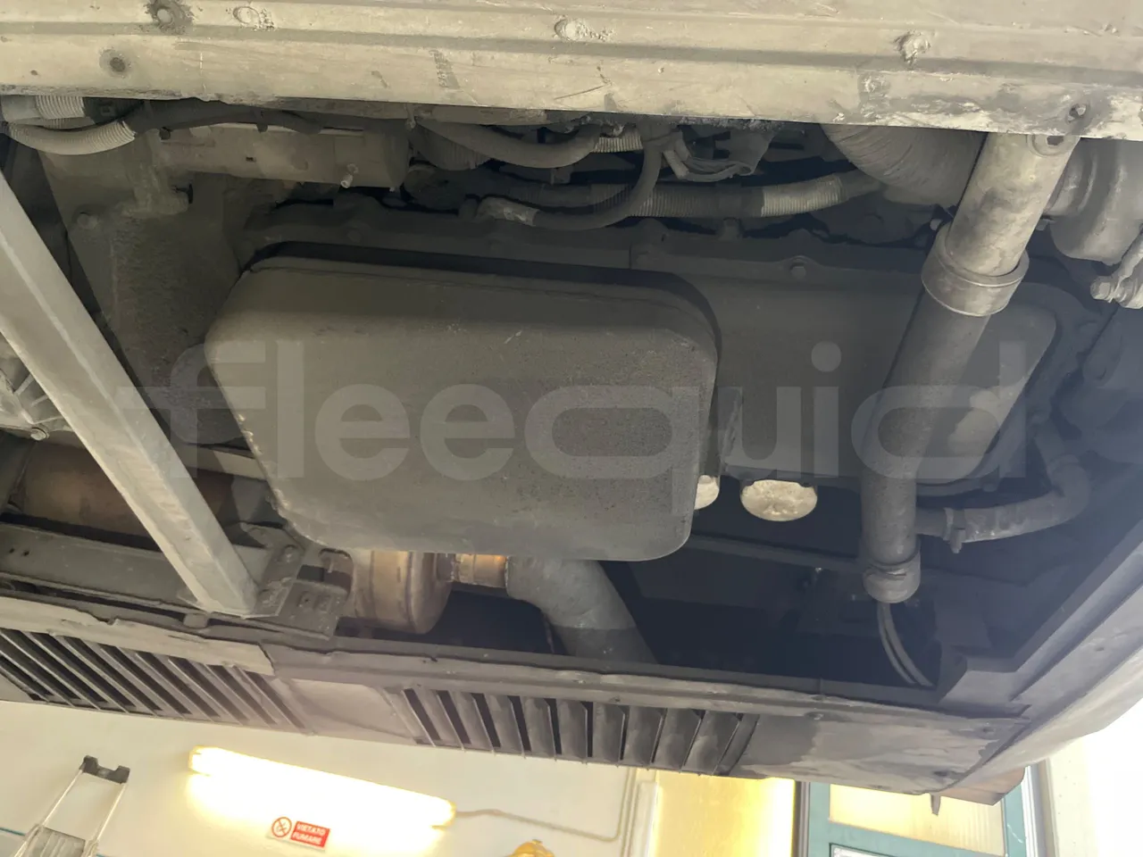 Irisbus New Domino 397E/12.40 - EUR5/331KW/12.410MT - engine without protection