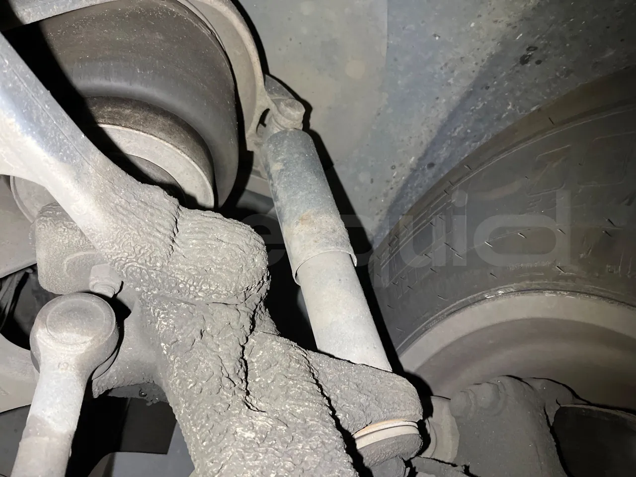 Irisbus New Domino 397E/12.40 - EUR5/331KW/12.410MT - front shock absorbers right