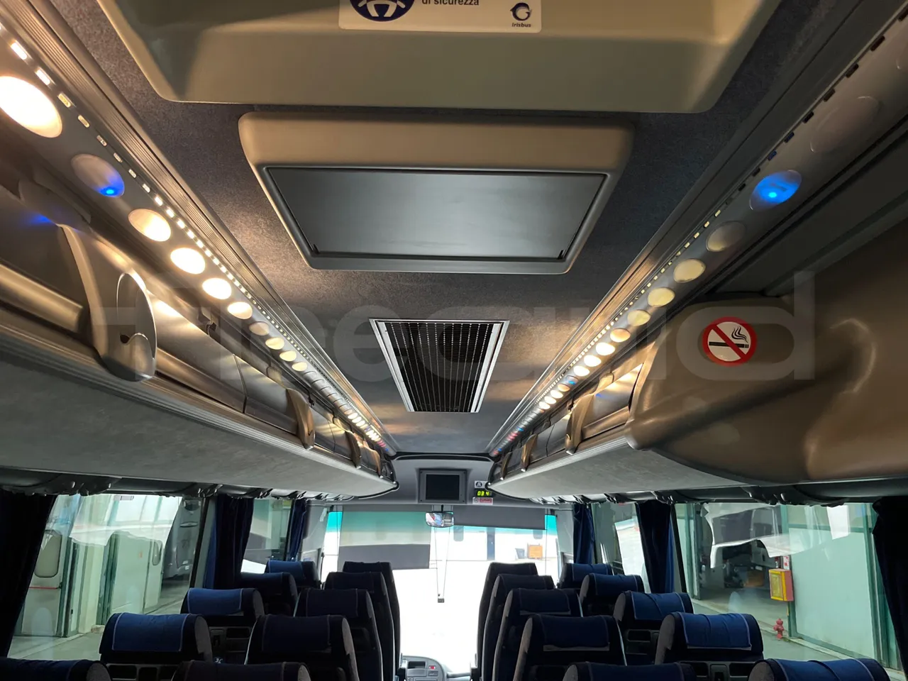 Irisbus New Domino 397E/12.40 - EUR5/331KW/12.410MT - monitor detail photo