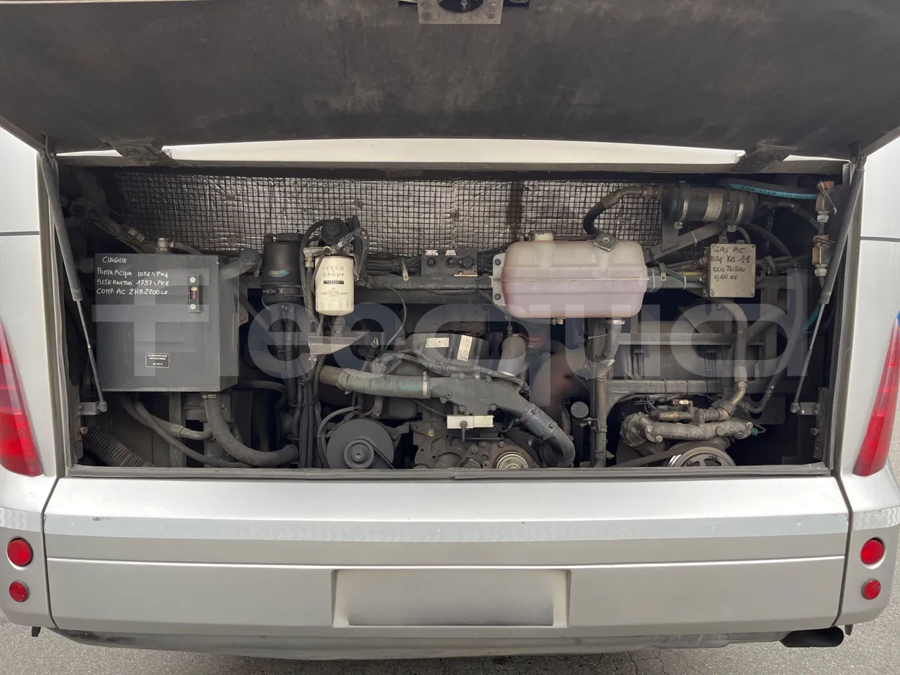 Irisbus New Domino 397E/12.40 - EUR5/331KW/12.410MT - rear hatch open