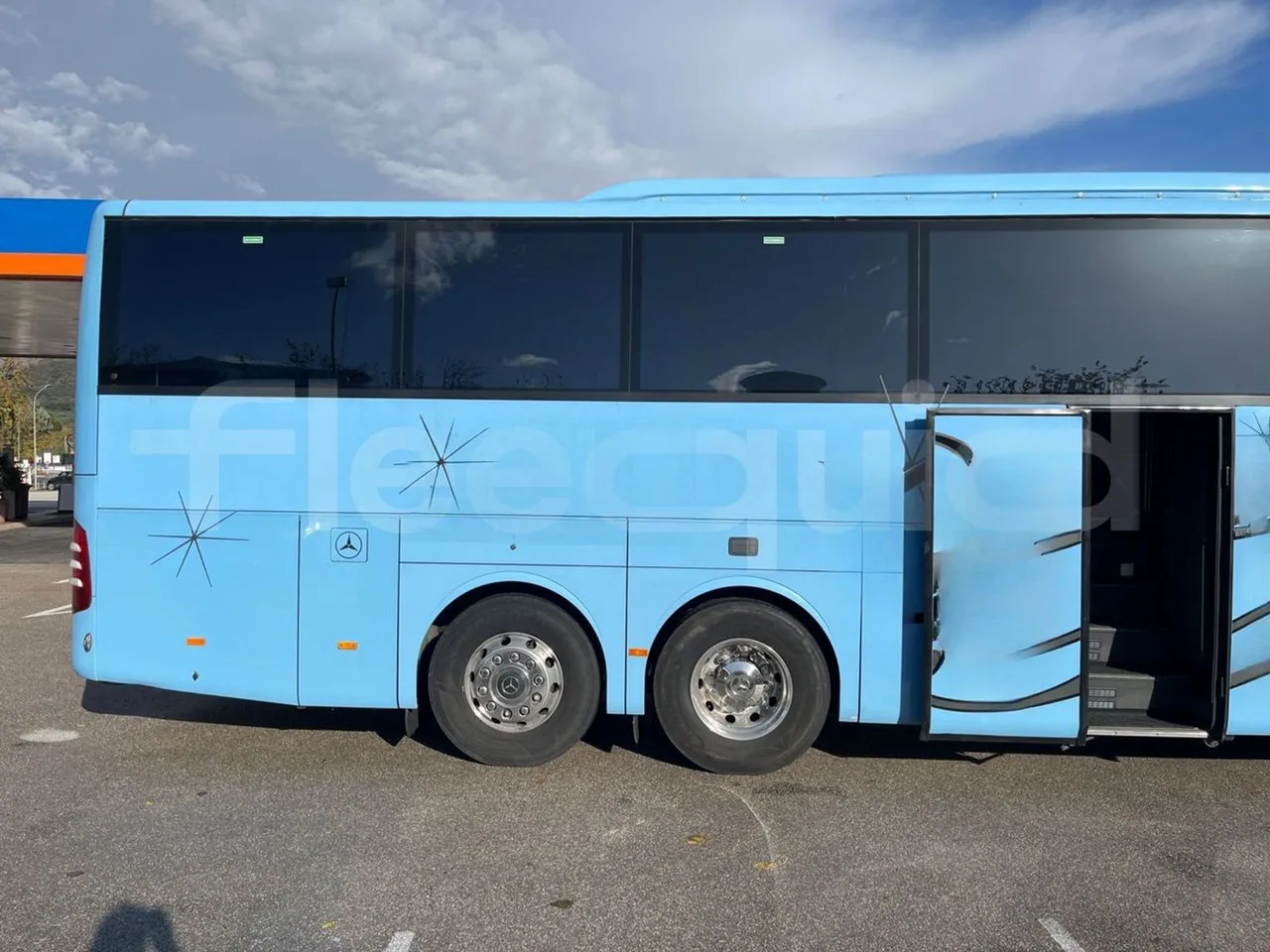 Mercedes-Benz Tourismo 632 02 - EUR5 - 315kW - 12.960m - 11967cc - front door 3 open