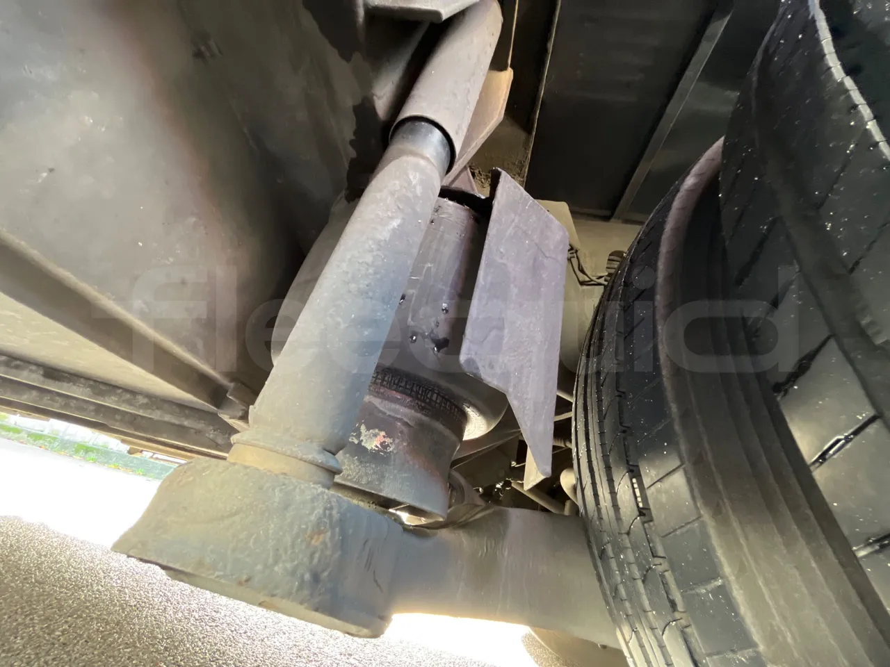 Mercedes-Benz Tourismo 632 02 - EUR5 - 315kW - 12.960m - 11967cc - axel 2 air springs 2 right