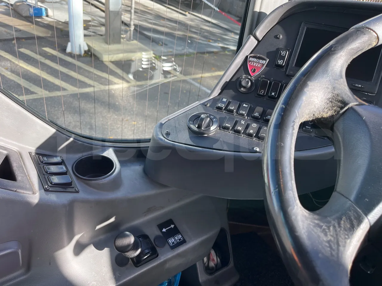 Mercedes-Benz Tourismo 632 02 - EUR5 - 315kW - 12.960m - 11967cc - onboard devices 2