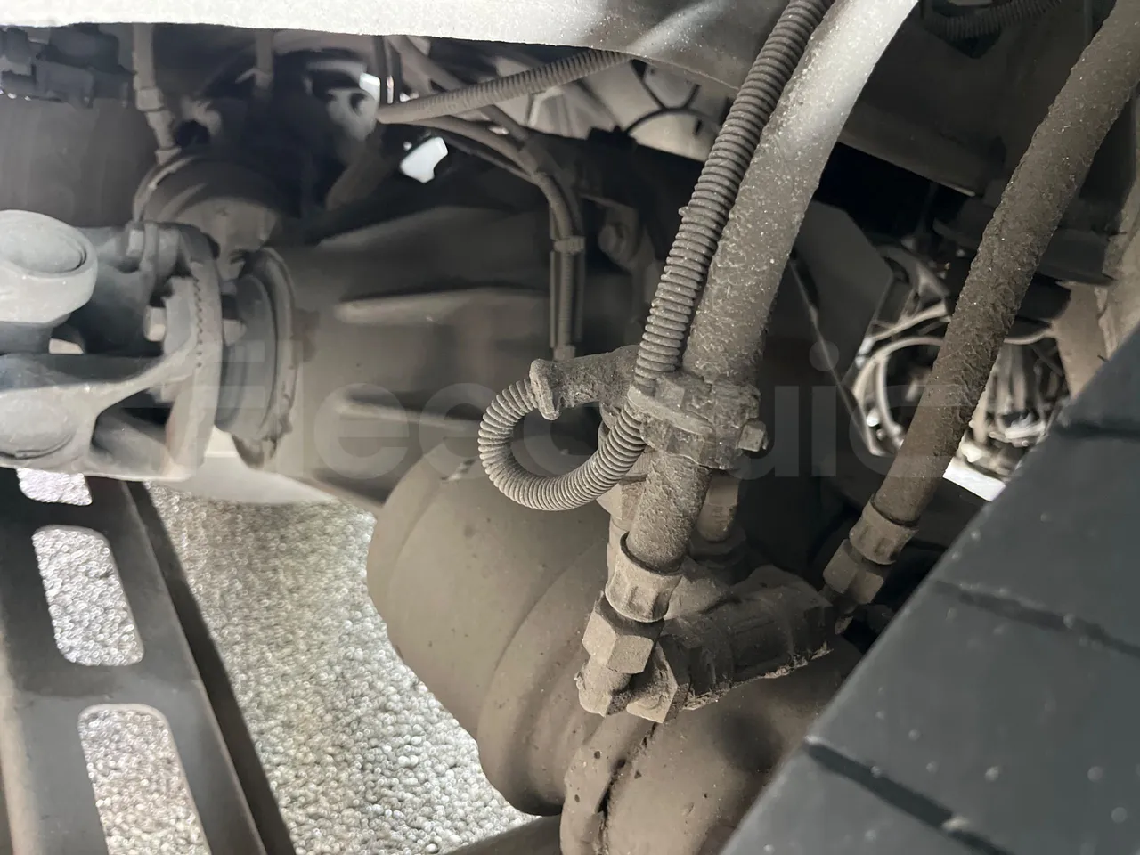 Mercedes-Benz Tourismo 632 02 - EUR5 - 315kW - 12.960m - 11967cc - axle 2 caliper brakes left