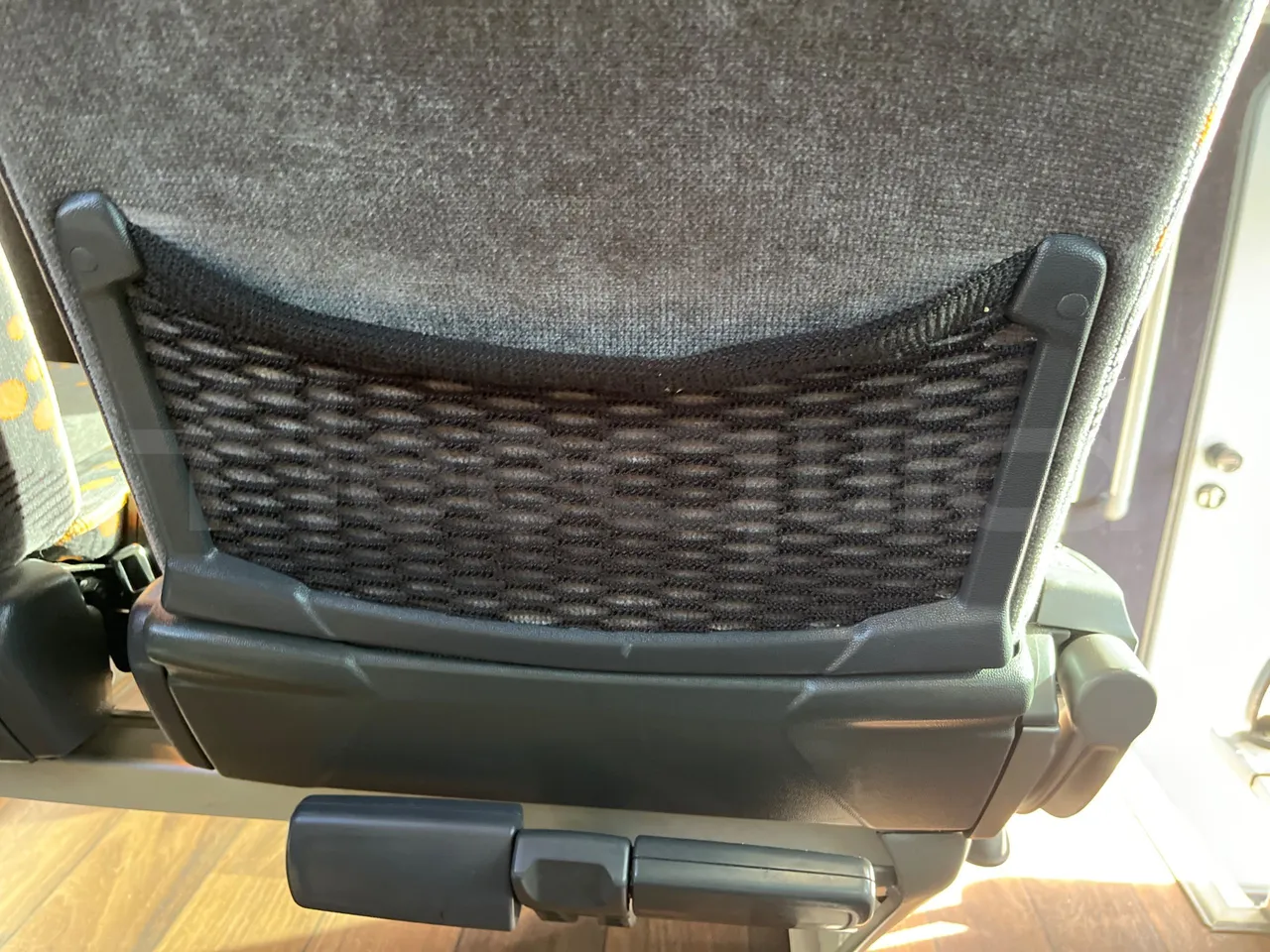 Mercedes-Benz Tourismo 632 02 - EUR5 - 315kW - 12.960m - 11967cc - mesh detail photo