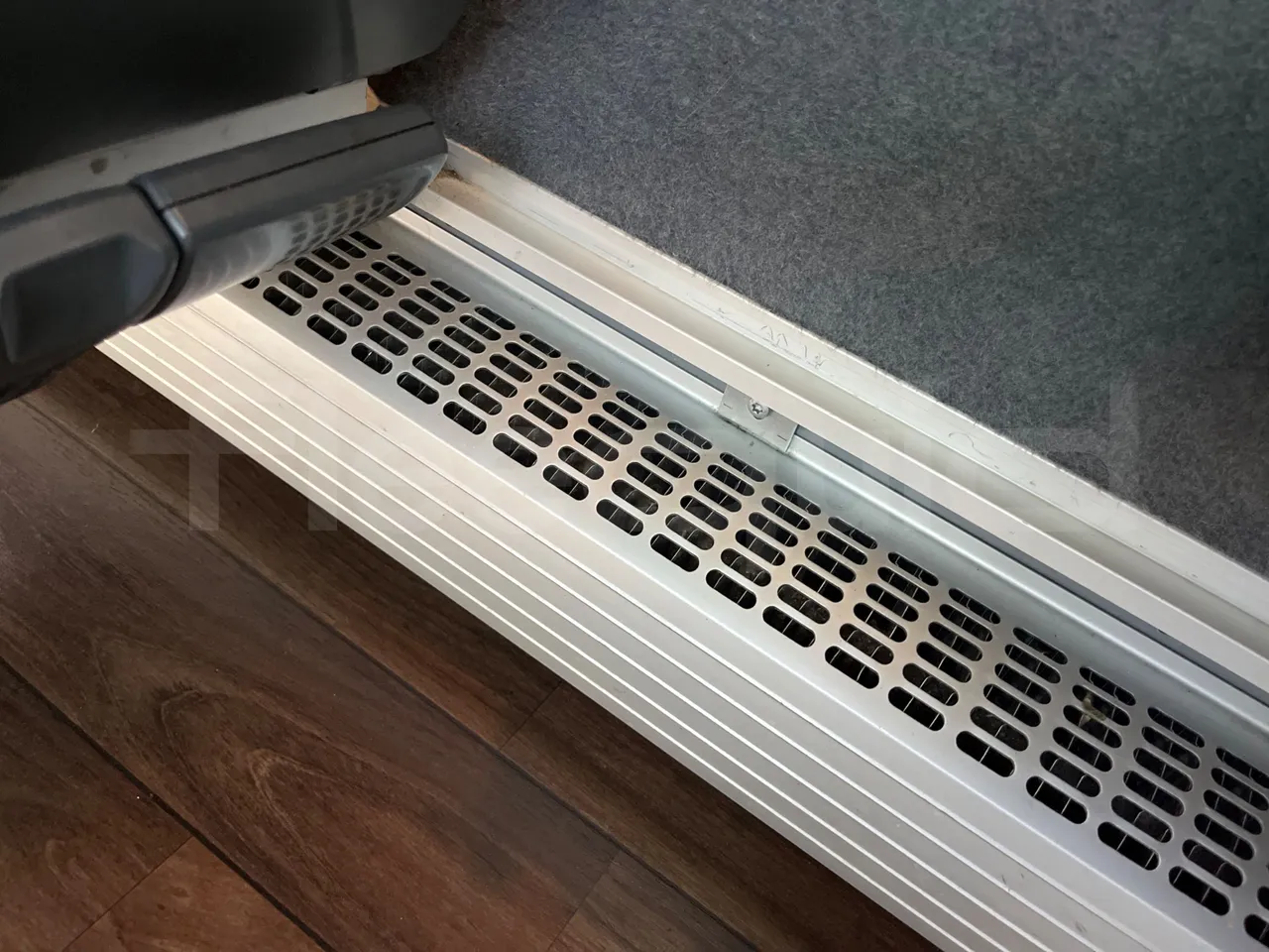 Mercedes-Benz Tourismo 632 02 - EUR5 - 315kW - 12.960m - 11967cc - disabled area photo