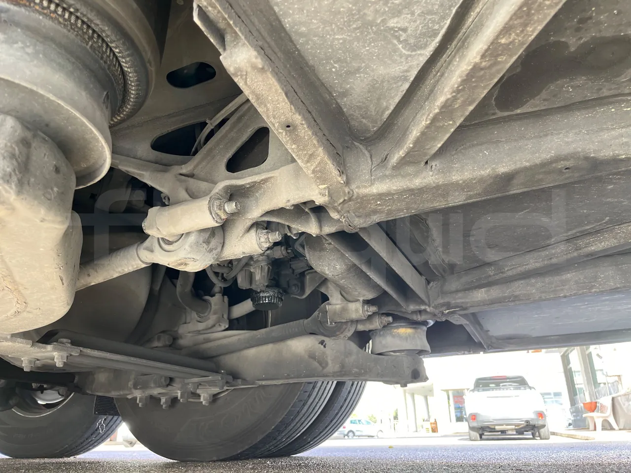 Mercedes-Benz Tourismo 632 02 - EUR5 - 315kW - 12.960m - 11967cc - axle 2 discs left