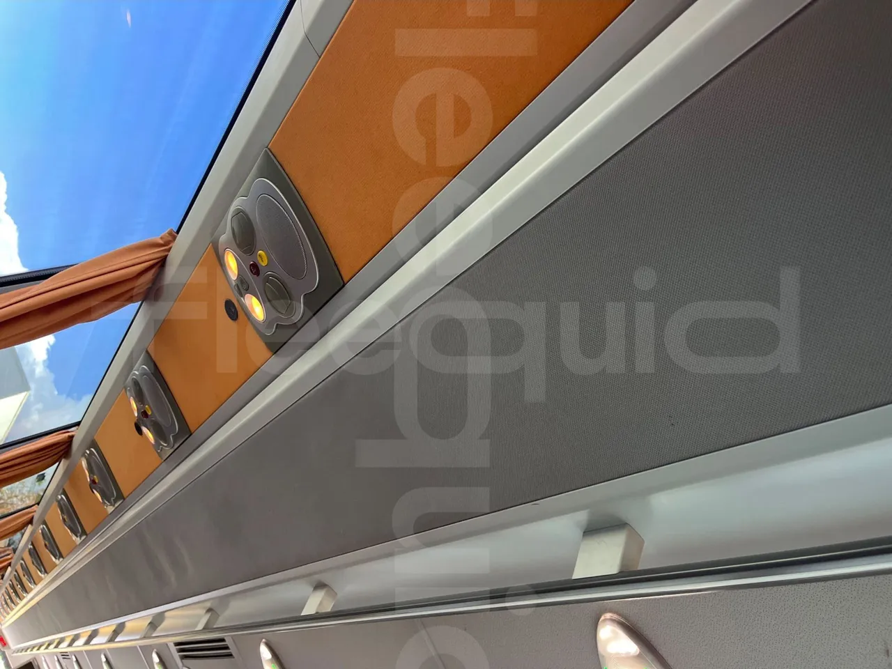 Mercedes-Benz Tourismo 632 02 - EUR5 - 315kW - 12.960m - 11967cc - turntable internal (18m)