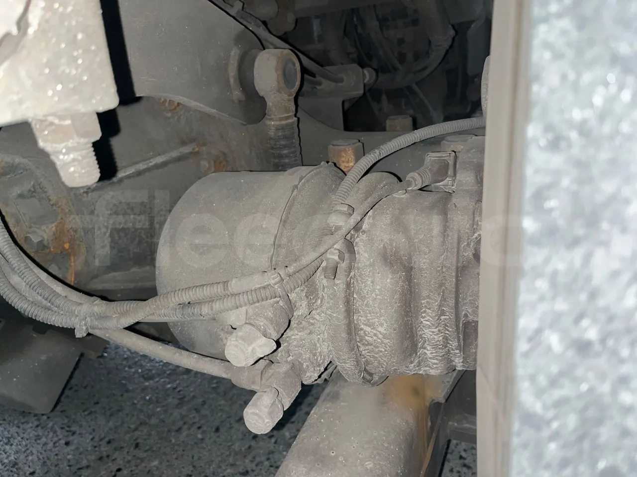Irizar i6 15.37 - EUR6 - 331kW - 14.980m - axle 2 caliper brakes left