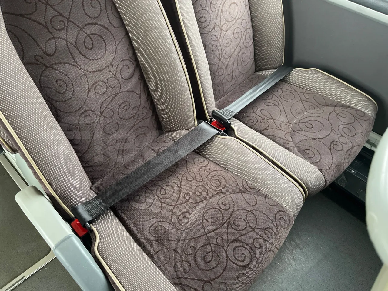Irizar i6 15.37 - EUR6 - 331kW - 14.980m - central seat safety belt
