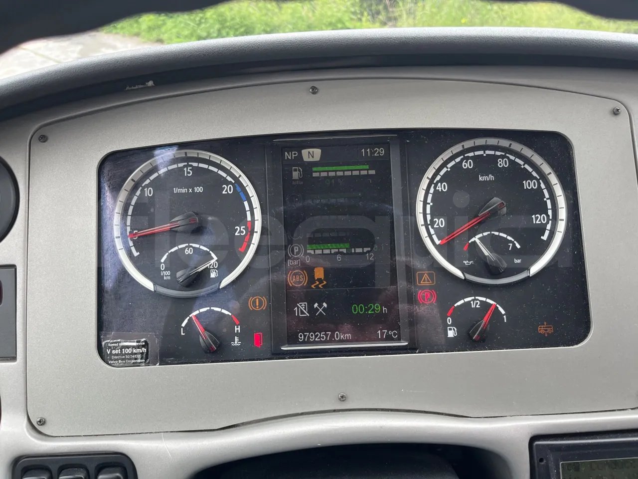 Irizar i6 15.37 - EUR6 - 331kW - 14.980m - dashboard lights on