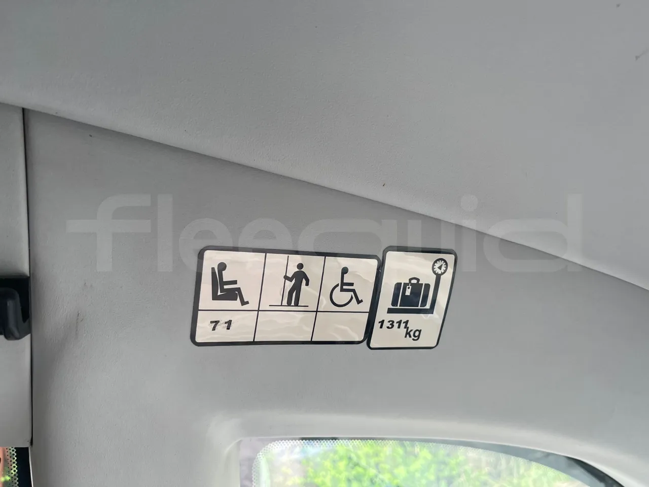 Irizar i6 15.37 - EUR6 - 331kW - 14.980m - seat plate photo