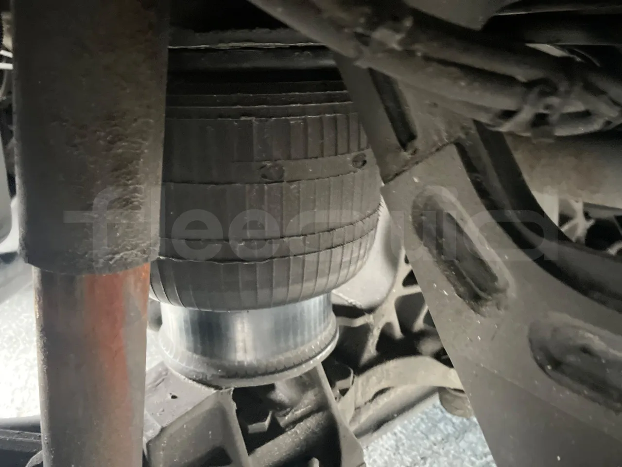 Irizar i6 15.37 - EUR6 - 331kW - 14.980m - axle 3 air springs 1 right