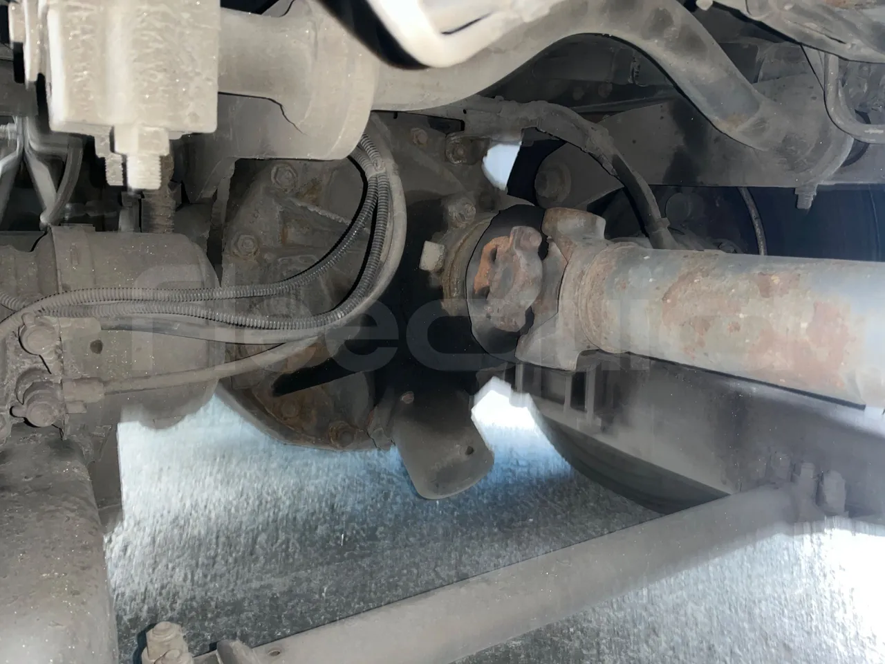 Irizar i6 15.37 - EUR6 - 331kW - 14.980m - axel 3 leaf spring left
