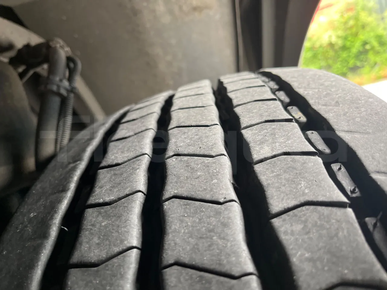 Irizar i6 15.37 - EUR6 - 331kW - 14.980m - rear left tire photo