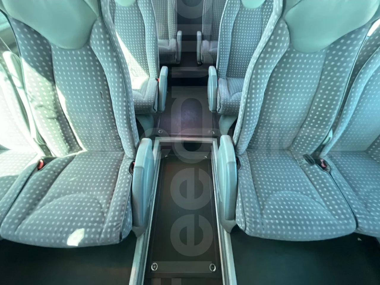 Volvo B12BER 4x2- EUR4 - 309kW -12.2m - floor hatches photo