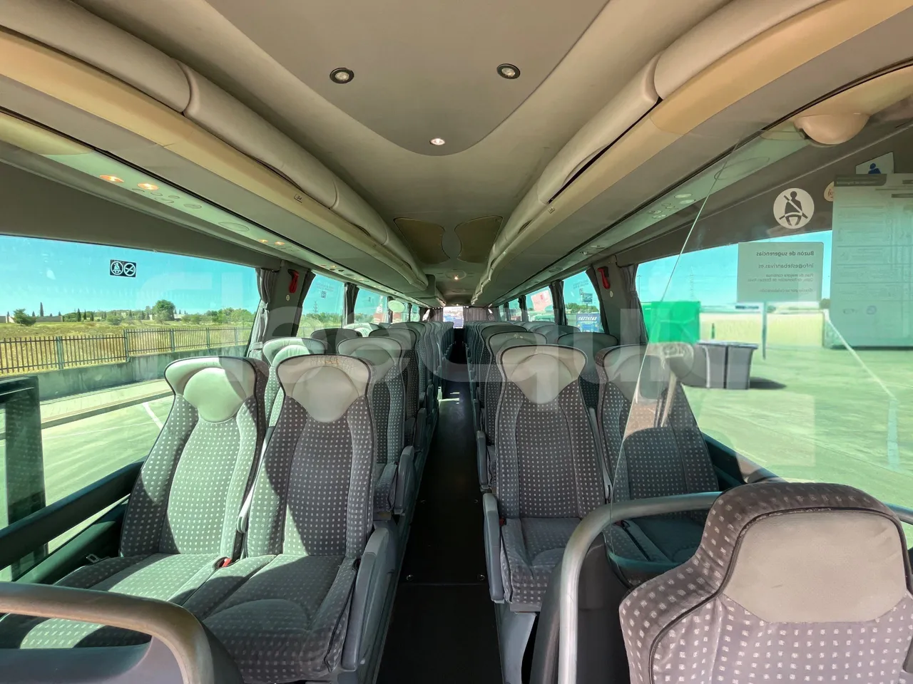 Volvo B12BER 4x2- EUR4 - 309kW -12.2m - interior reverse seats driver height