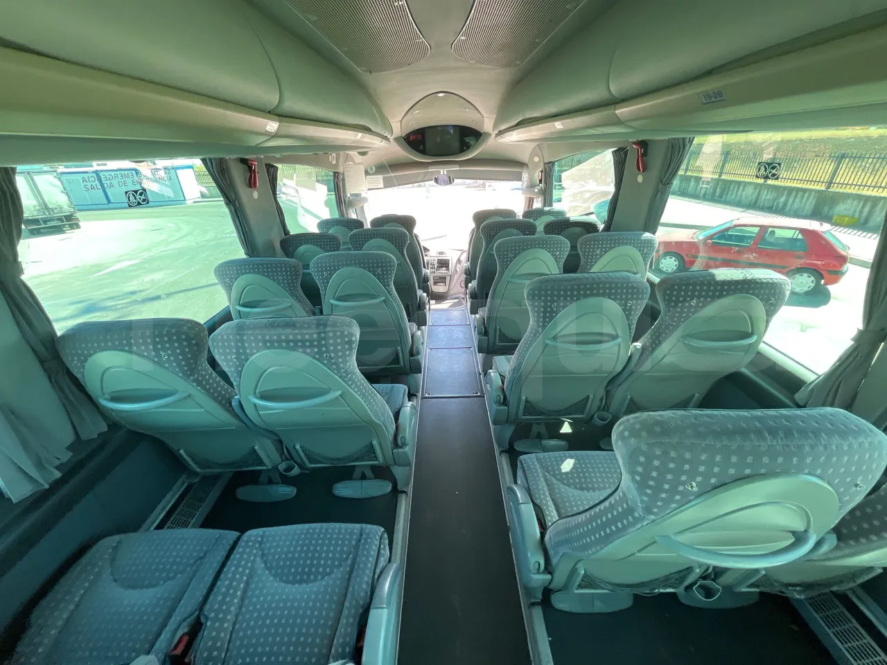 Volvo B12BER 4x2- EUR4 - 309kW -12.2m - forward view middle aisle