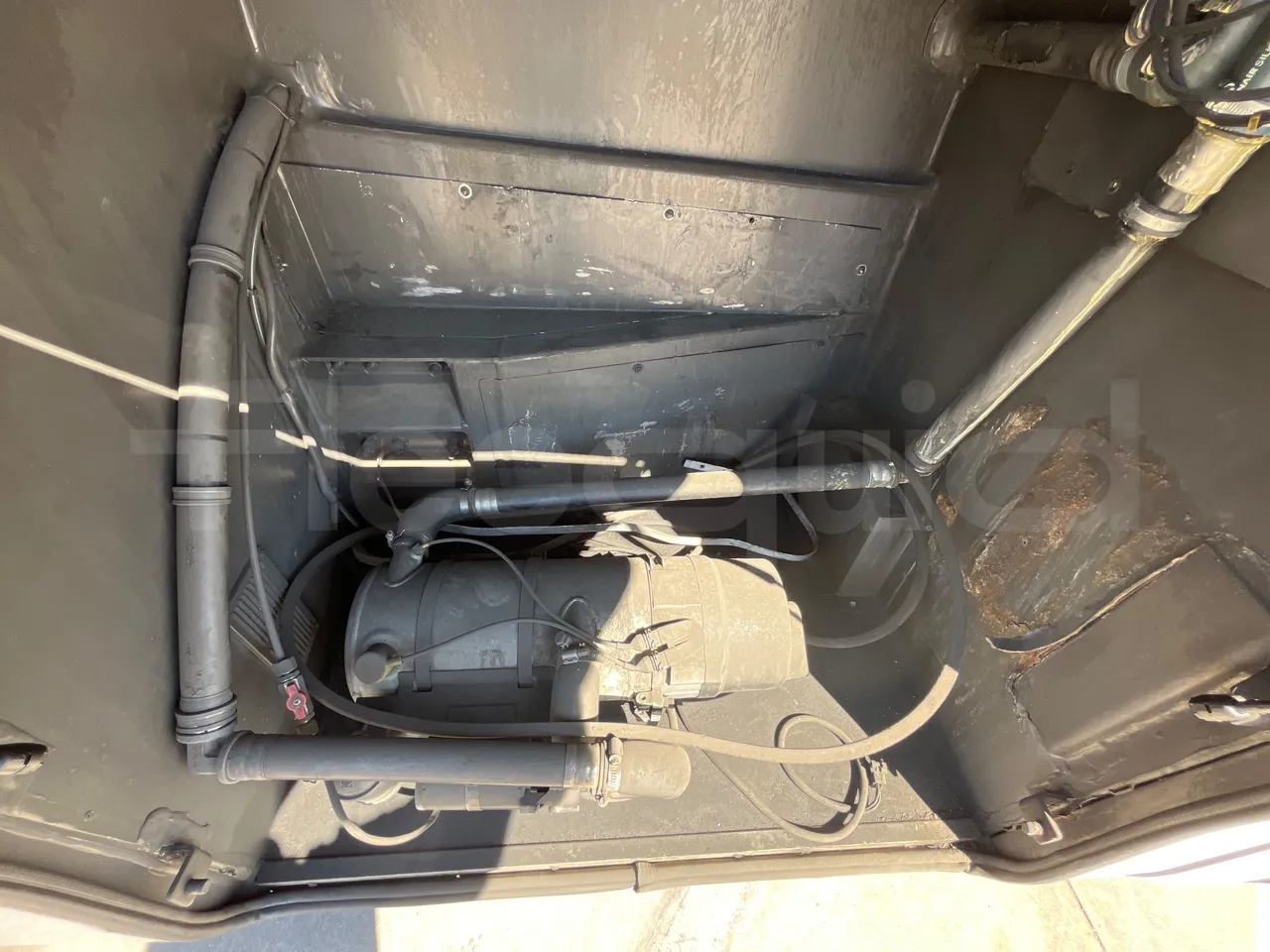 Volvo B12BER 4x2- EUR4 - 309kW -12.2m - preheater webasto photo
