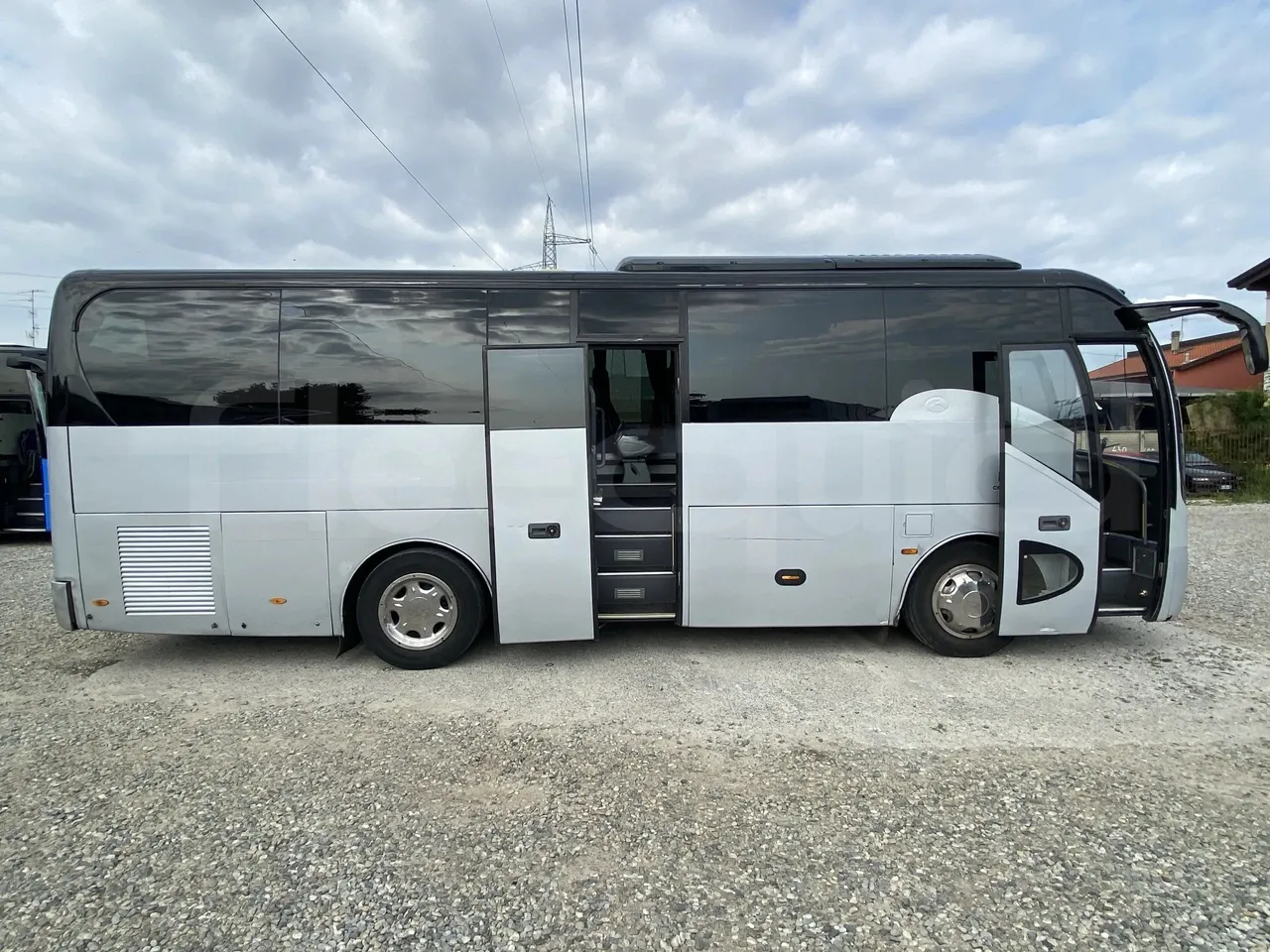 King Long XMQ6900 - vehicle plate photo