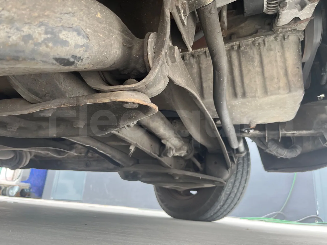 Mercedes-Benz Sprinter 416CD  - Euro3 - 115kW - 6.985mt - engine without protection