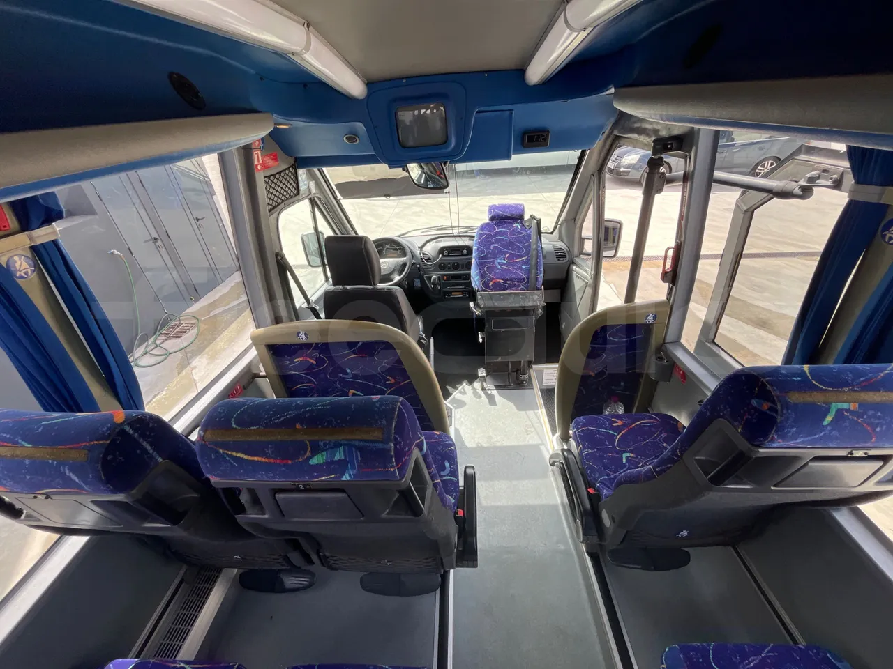 Mercedes-Benz Sprinter 416CD  - Euro3 - 115kW - 6.985mt - interior reverse seats driver height