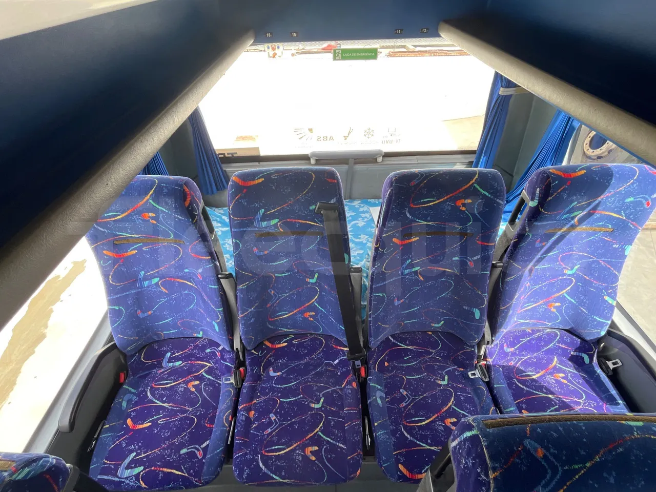 Mercedes-Benz Sprinter 416CD  - Euro3 - 115kW - 6.985mt - forward view middle aisle