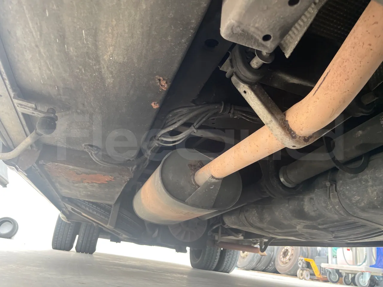 Mercedes-Benz Sprinter 416CD  - Euro3 - 115kW - 6.985mt - central undercarriage photo