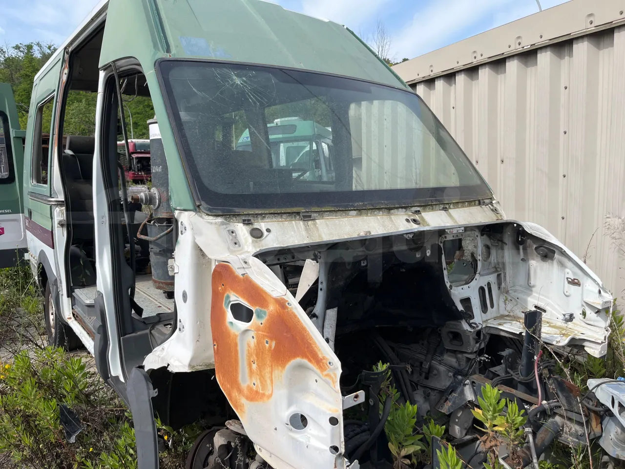 Iveco Daily ES11M5A2M8-EUR3-85,30Kw-5,4m - Hover cover photo