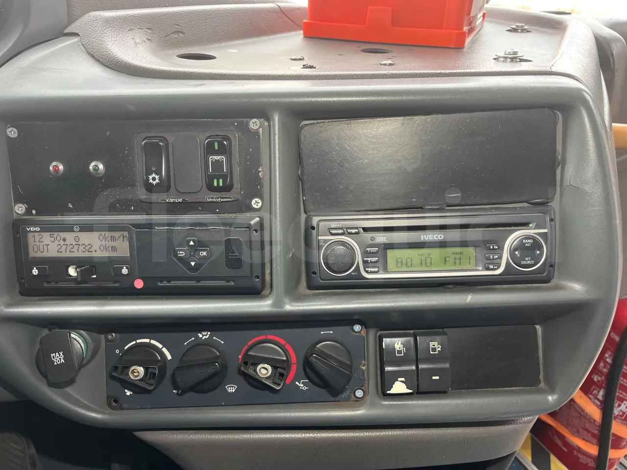 Iveco Recreo SFR160 - Euro5 - 243 kW - 12.760 mt - radio accessories photo